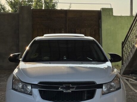 Chevrolet Cruze 2011
