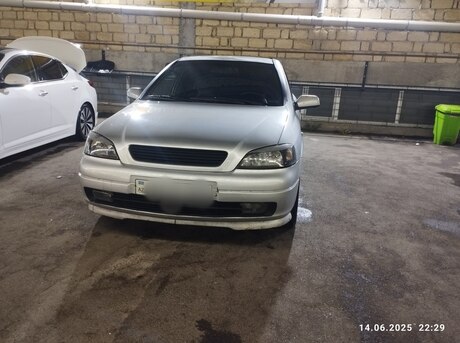 Opel Astra 1999