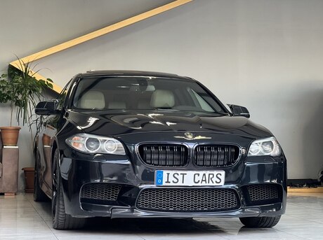 BMW 528