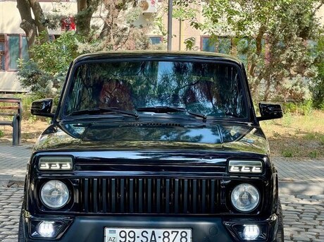 LADA (VAZ) Niva 2017