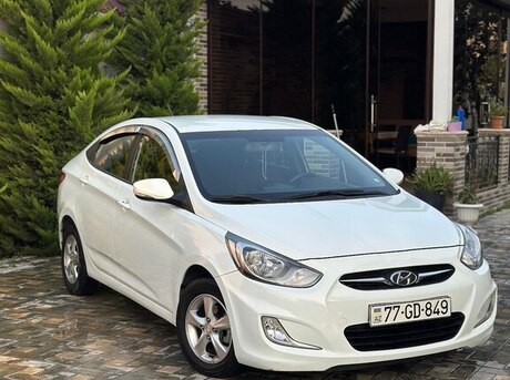 Hyundai Accent