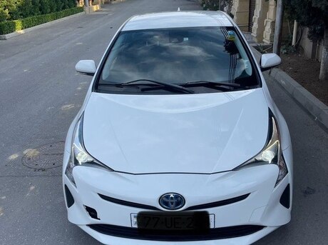 Toyota Prius 2019