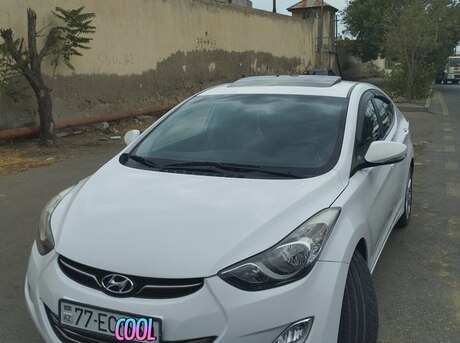 Hyundai Elantra 2012