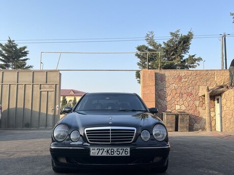 Mercedes E 270 2000