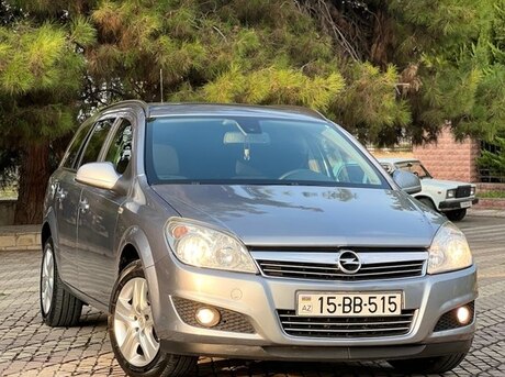 Opel Astra 2009