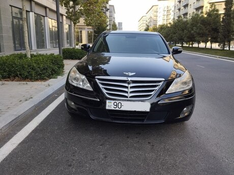 Hyundai Genesis