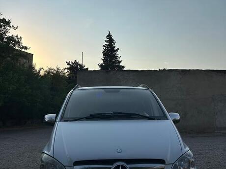 Mercedes Vito 111 2010