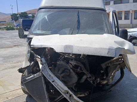 Ford Transit 2000