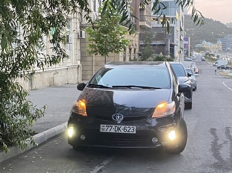 Toyota Prius 2013