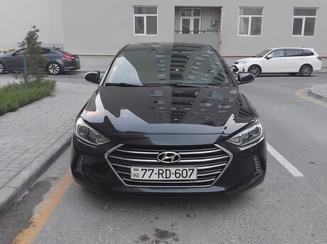 Hyundai Elantra 2016