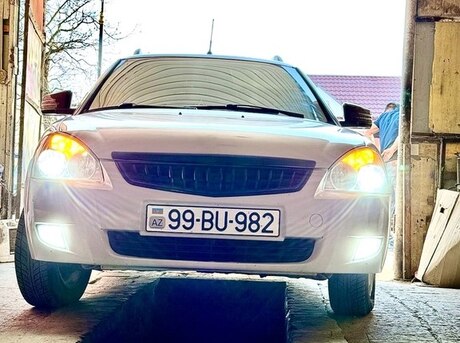 LADA (VAZ) Priora 2012