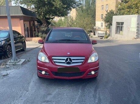 Mercedes B 170