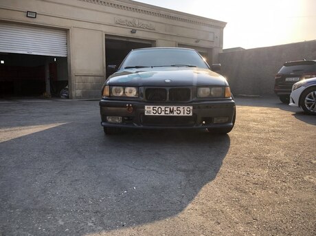 BMW 320 1994