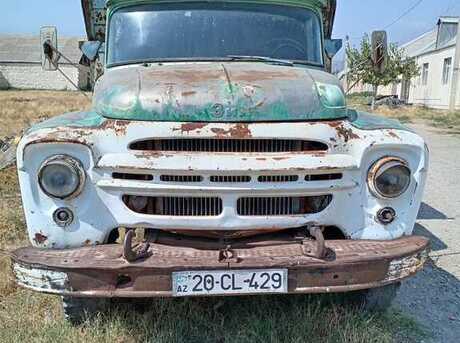 ZIL 130