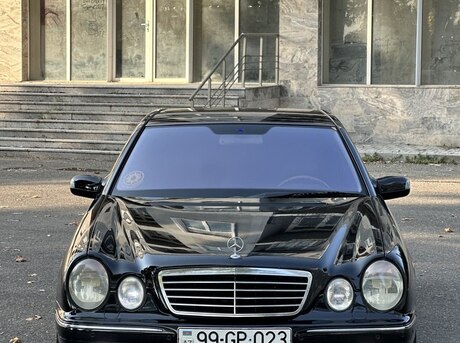 Mercedes E 270 2000