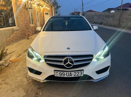 Mercedes E 200