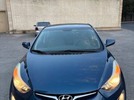 Hyundai Elantra 2015
