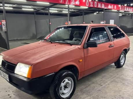 LADA (VAZ) 2108 1985
