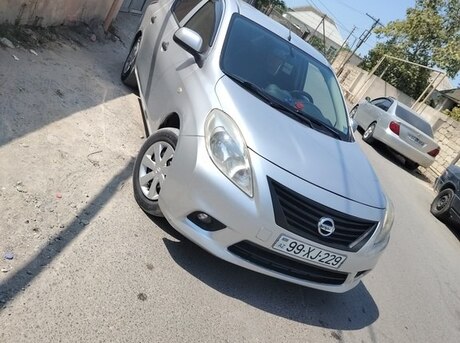 Nissan Latio