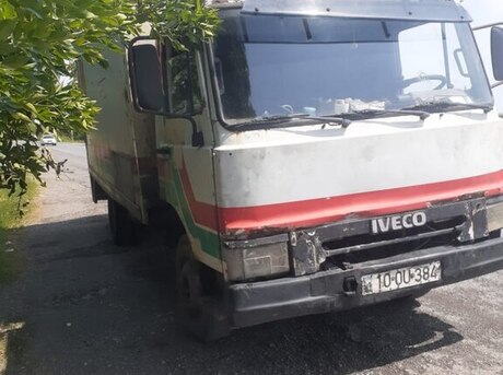 Iveco  1990