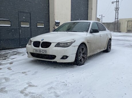 BMW 528