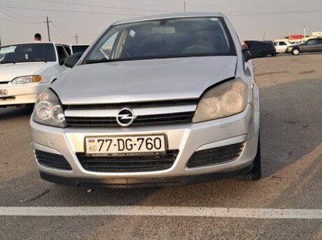 Opel Astra 2004