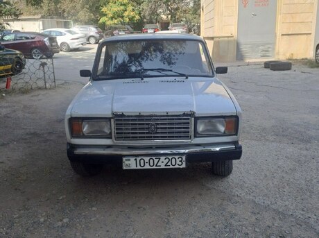 LADA (VAZ) 2107 2005