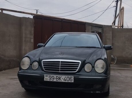 Mercedes E 220 d 2000