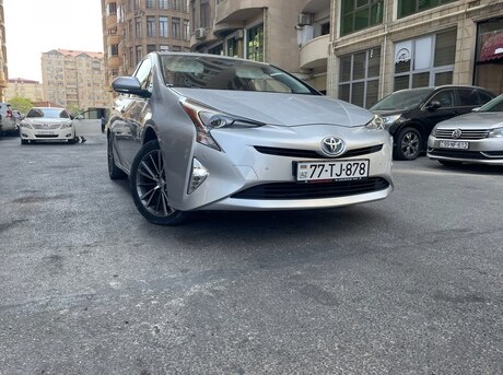 Toyota Prius 2017