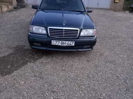 Mercedes C 200