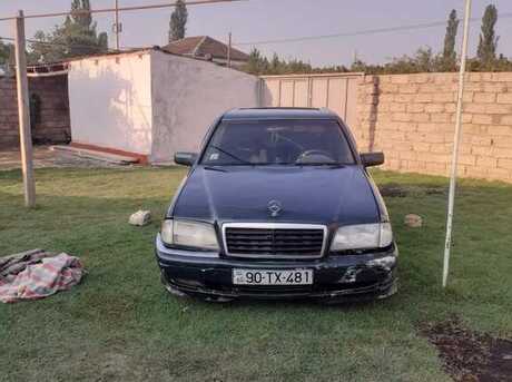 Mercedes C 180
