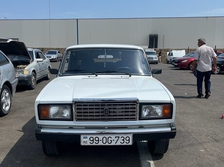 LADA (VAZ) 2107