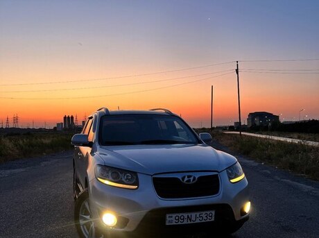 Hyundai Santa Fe 2010