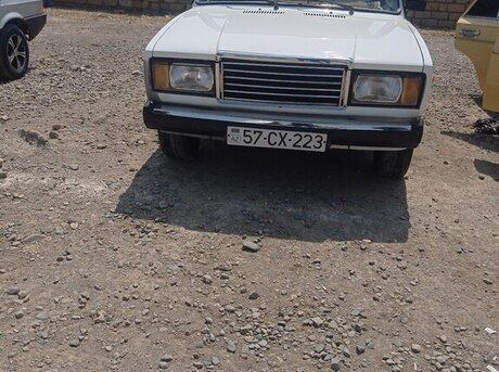 LADA (VAZ) 2107