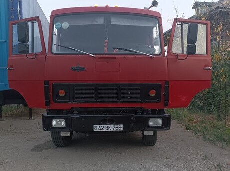 MAZ 3577 1990