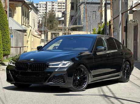 BMW 530