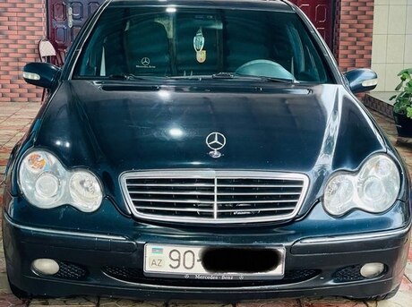 Mercedes C 240