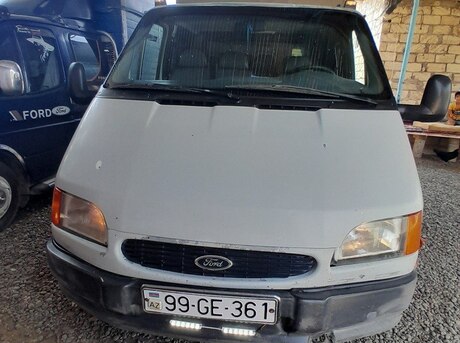 Ford Transit 1999