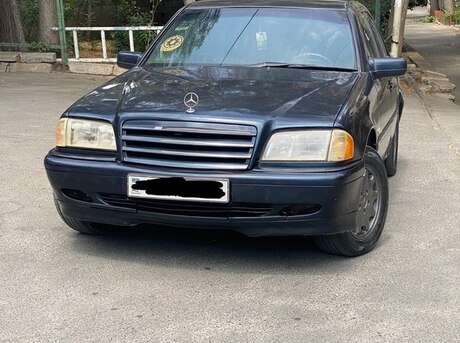 Mercedes C 180