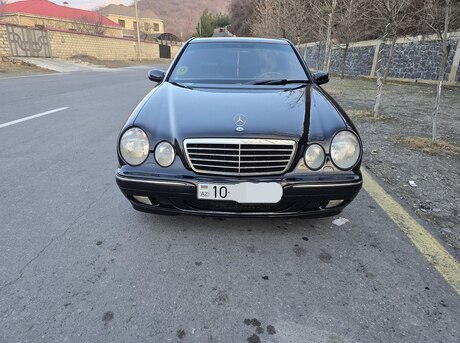 Mercedes E 270 2000