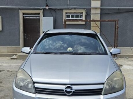 Opel Astra 2004