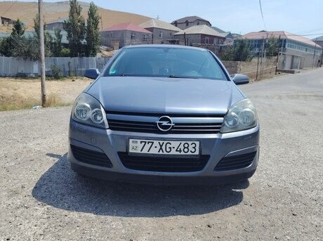 Opel Astra 2004