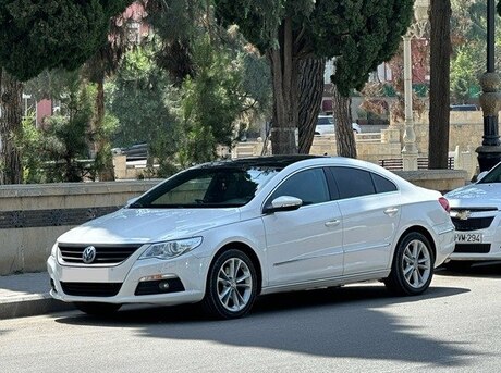 Volkswagen Passat CC 2009