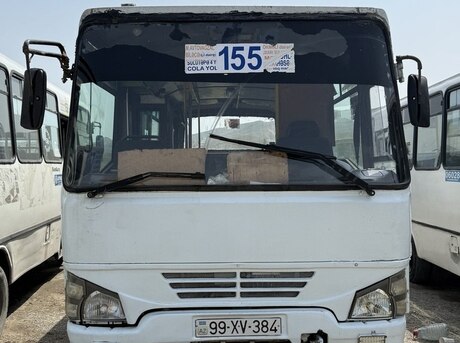 Isuzu NP 37 2008