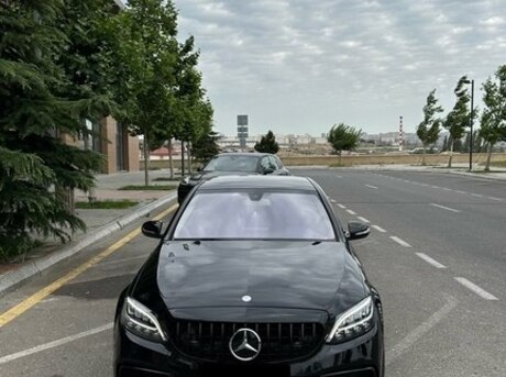 Mercedes C 300