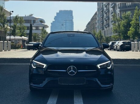 Mercedes CLA 200