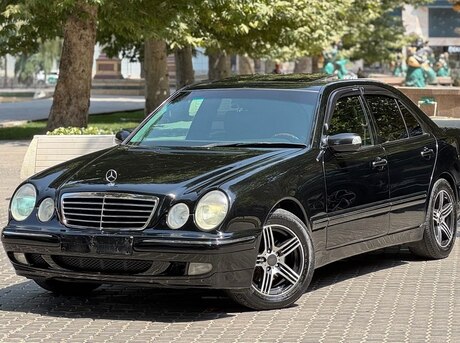 Mercedes E 240 2000