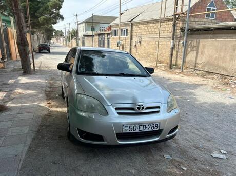 Toyota Corolla 2005