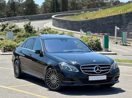 Mercedes E 220