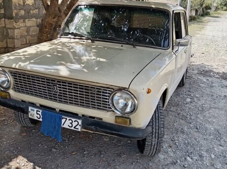 LADA (VAZ) 21011 1982
